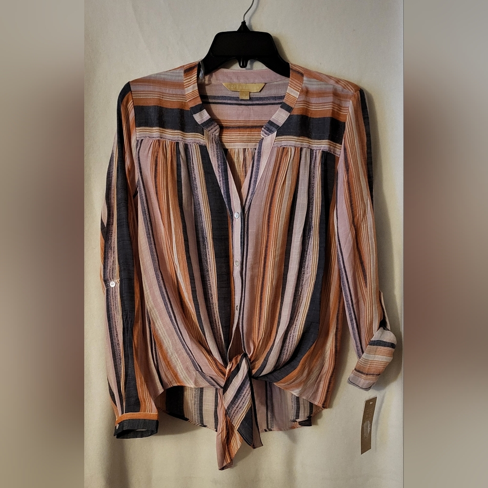 HOPE & HARLOW TIE FRONT BLOUSE SIZE SMALL